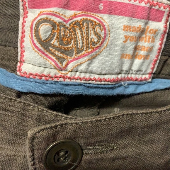 ❤️Roots Capri❤️ - Picture 5 of 5